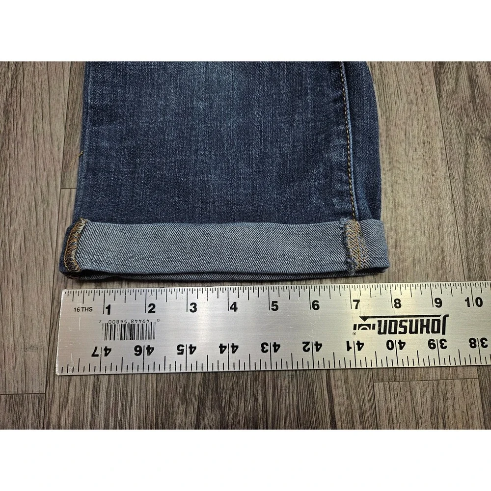 Time and Tru Capri Jeans Women 14 Blue Distressed Mid-Rise Denim